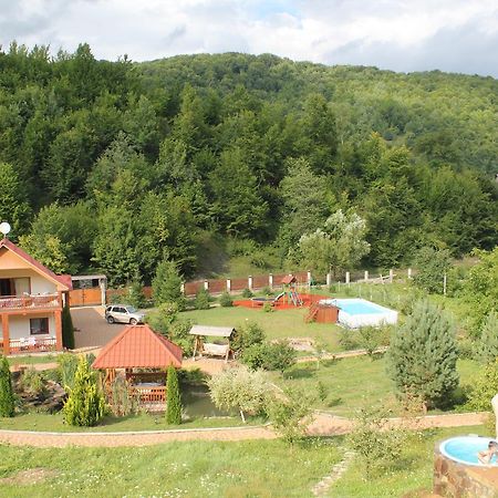 Svit Sontsya Tur'ya Polyana Exterior foto