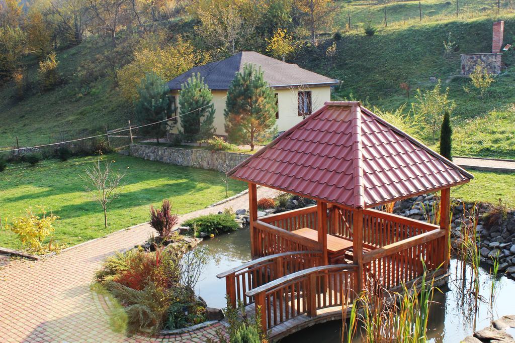 Svit Sontsya Tur'ya Polyana Exterior foto